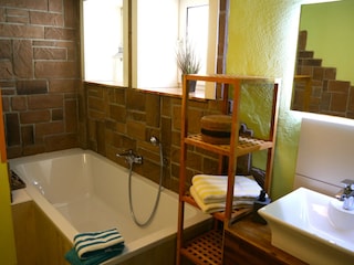 Badewanne im Tageslichbad
