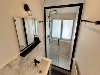 Appartement Besse-et-Sainte-Anastaise Kenmerken 23