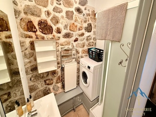 Holiday cottage Besse-et-Sainte-Anastaise Features 38