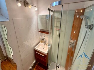 Appartement Besse-et-Sainte-Anastaise Kenmerken 13
