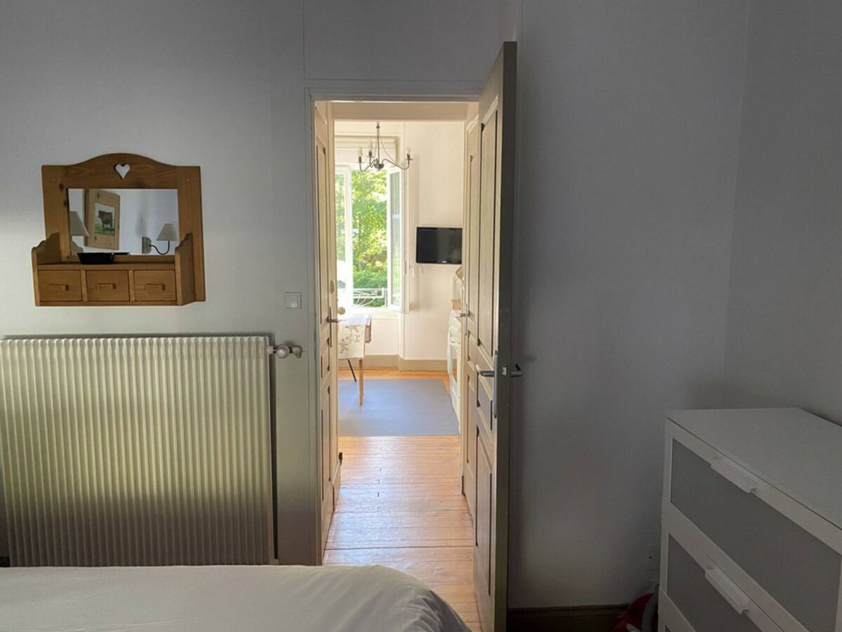 Apartment Besse-et-Sainte-Anastaise Ausstattung 8