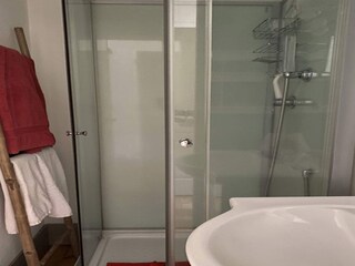 Apartamento Besse-et-Sainte-Anastaise Características 9