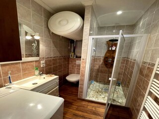 Appartement Besse-et-Sainte-Anastaise Kenmerken 9