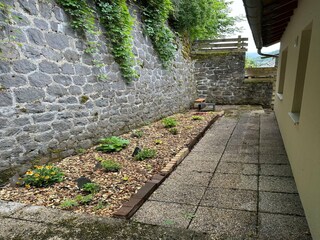 Holiday house Besse-et-Sainte-Anastaise Environment 28