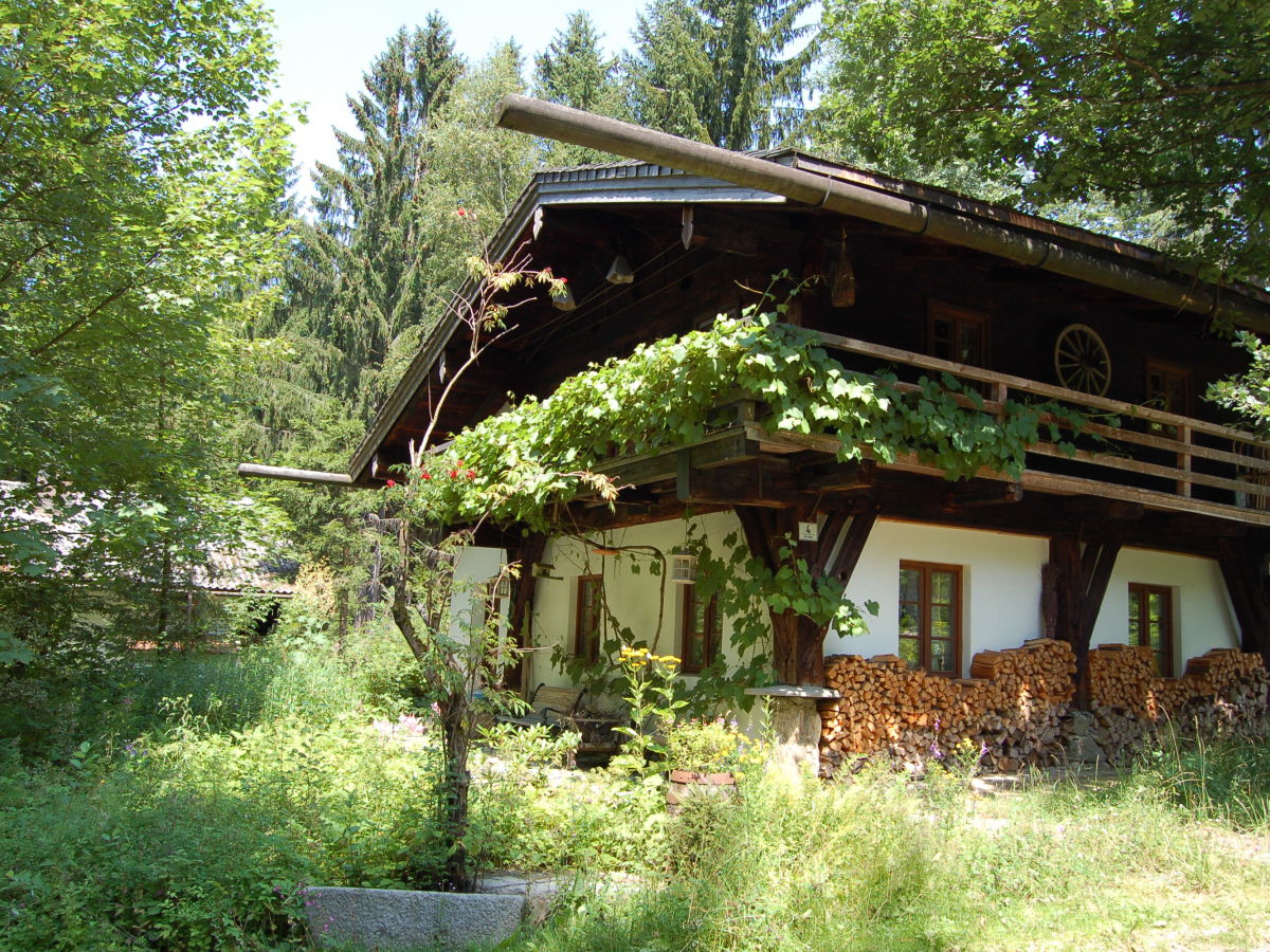 Dürrwieser Waldhaus im Sommer