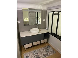 Apartment Besse-et-Sainte-Anastaise Features 13