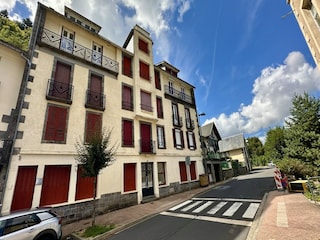 Apartment Besse-et-Sainte-Anastaise Außenaufnahme 1
