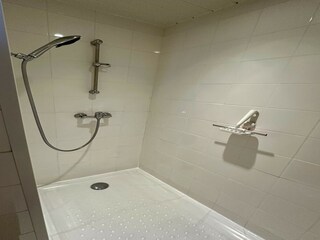 Appartement Besse-et-Sainte-Anastaise Kenmerken 22