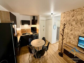 Apartamento Besse-et-Sainte-Anastaise Características 12