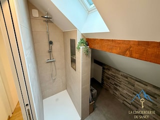 Chalet Besse-et-Sainte-Anastaise Features 36