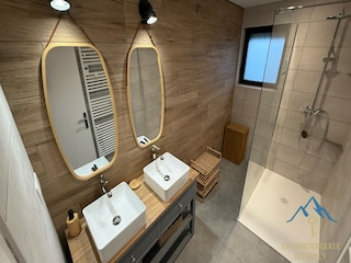Chalet Besse-et-Sainte-Anastaise Features 22