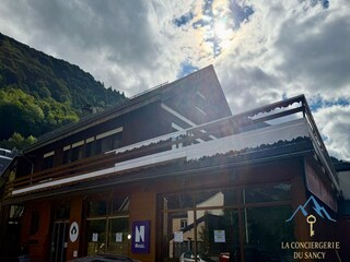Chalet Besse-et-Sainte-Anastaise Outdoor Recording 3