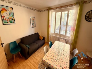 Apartment Besse-et-Sainte-Anastaise Features 1