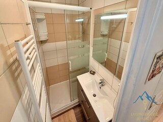 Apartment Besse-et-Sainte-Anastaise Features 12