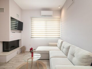 Apartment Mouzaki Features 11