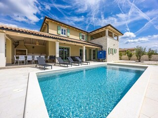 Ferienhaus Žminj Außenaufnahme 1