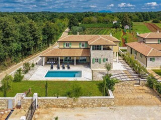 Ferienhaus Žminj Außenaufnahme 2