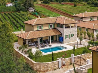 Ferienhaus Žminj Außenaufnahme 3