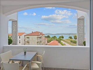 Apartment Sveti Filip i Jakov Außenaufnahme 2