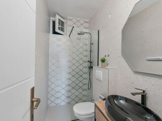 Apartment Sveti Filip i Jakov Features 8