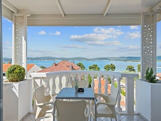 Apartment Sveti Filip i Jakov Außenaufnahme 5