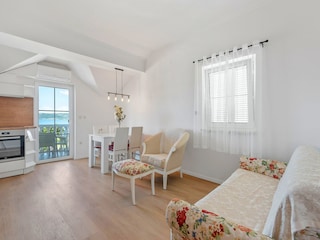 Apartment Sveti Filip i Jakov Features 1