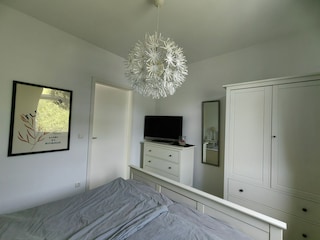 Schlafzimmer mit TV