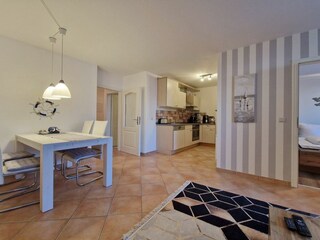 Essbereich mit Küche