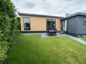 Chalé VZ1028 Luxe vakantiechalet in Scherpenisse