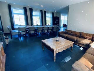 Holiday house Goes Outdoor Recording 16