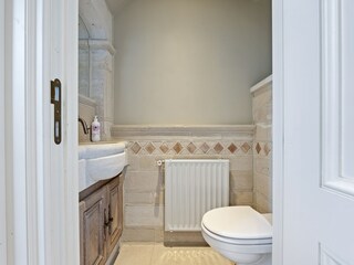 Cottage Manhay Features 32