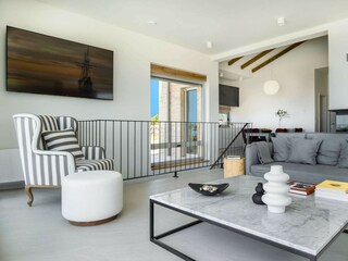 Villa Novalja Features 11