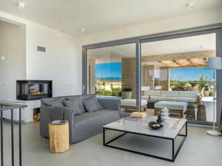 Villa Novalja Features 16