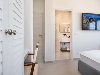 Villa Novalja Features 24