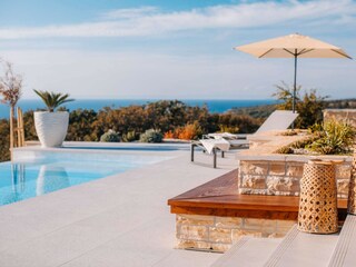Villa Novalja Buitenaudio-opname 7