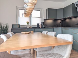 Essecke für bis zu 10 Personen