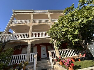 Apartment Povljana Outdoor Recording 1