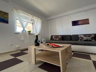 Apartment Povljana Features 8