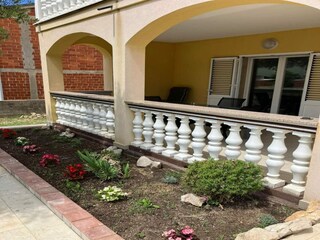 Apartment Povljana  16