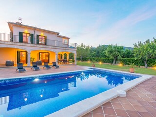 Villa Lloseta Buitenaudio-opname 1
