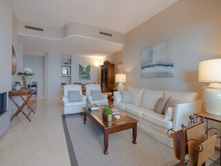 Apartment Marbella Features 16
