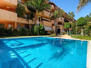 Apartment Elviria Außenaufnahme 3