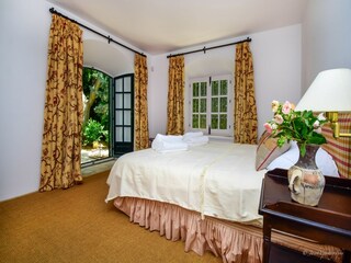Villa Elviria Caratteristiche 40