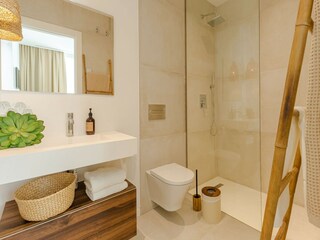 Villa La Mairena Features 28