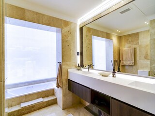 Villa San Pedro de Alcantara Features 52