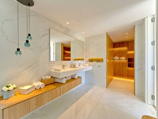 Villa Nueva Andalucía Ausstattung 24