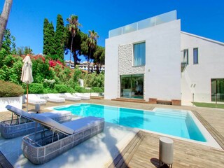 Villa Nueva Andalucía Buitenaudio-opname 11