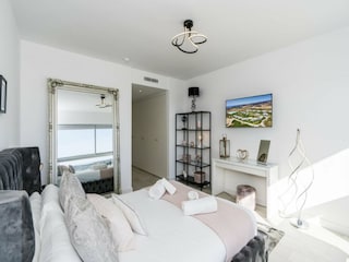 Apartment Casares Features 24