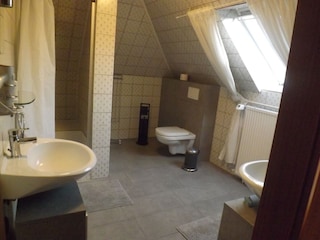 Holiday apartment Schnelsen Bathroom 15