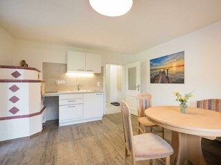 Apart Enzian Küche Esstisch 1